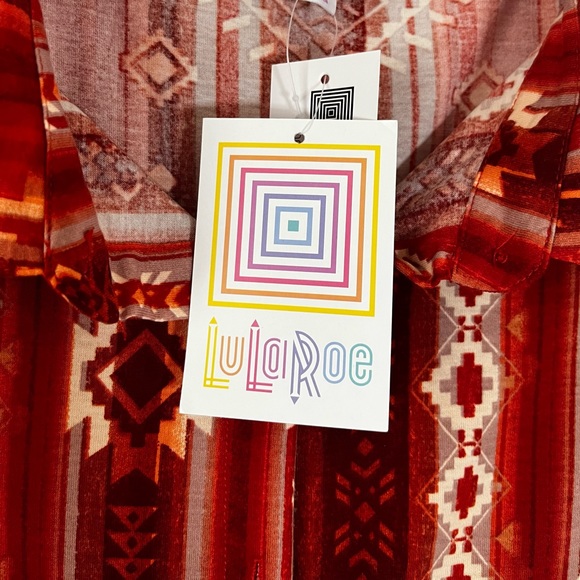 NWT LuLaRoe Charlie Button Down Women's Top Size Medium - Picture 5 of 6